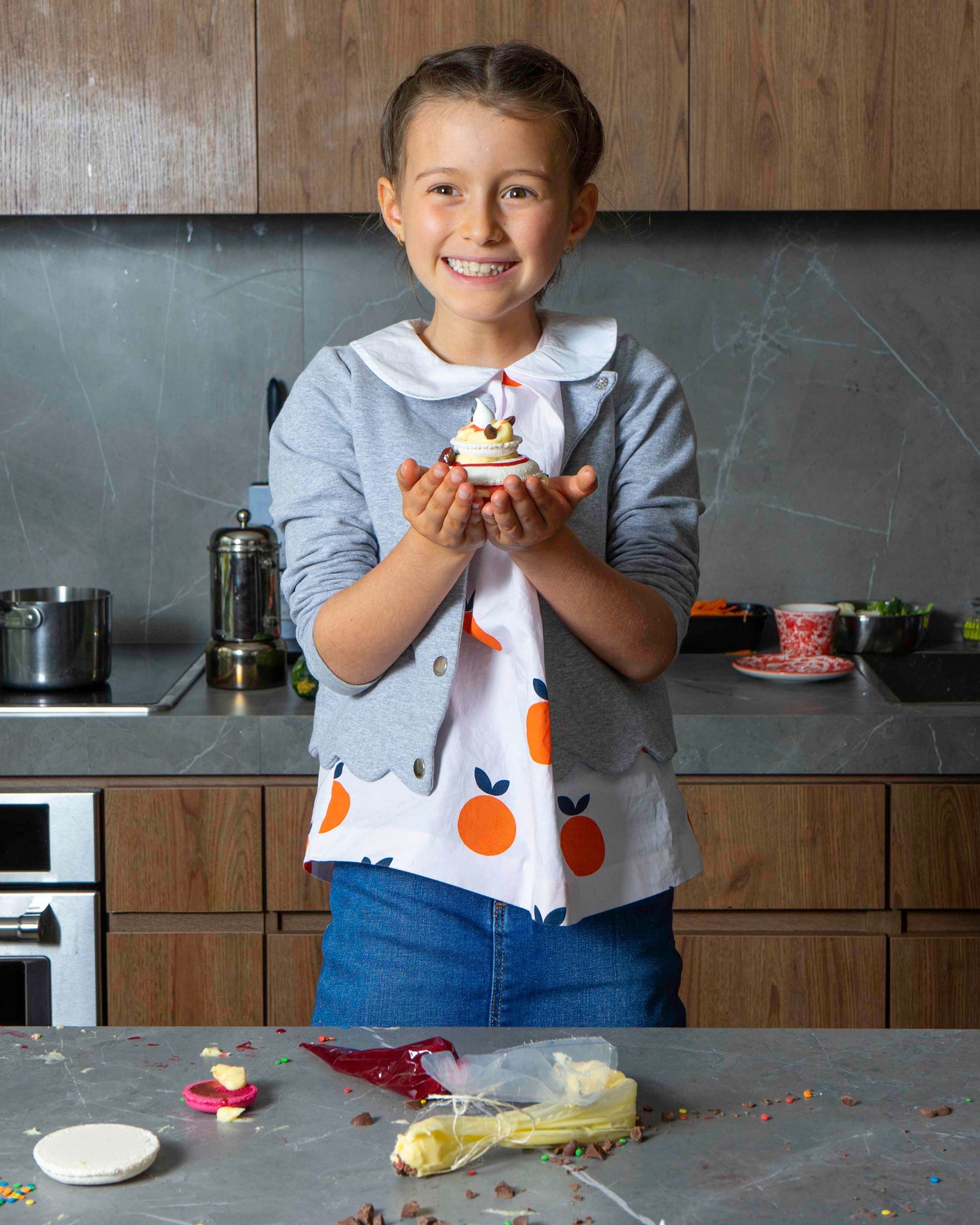 Macarrón, Caja interactiva de pastelería para niños