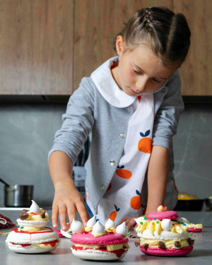 Macarrón, Caja interactiva de pastelería para niños